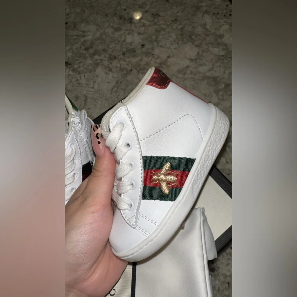 Gucci Leather Upper Rubber Sole - Picture 2 of 7
